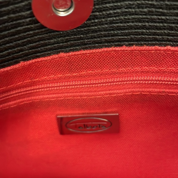 Basket-weave wood handle bag - Picture 5 of 5